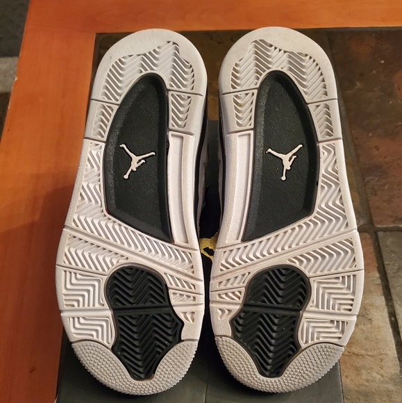 SOLD Jordan 4 Retro Black Military PS Size 13.5C - Picture 5 of 7